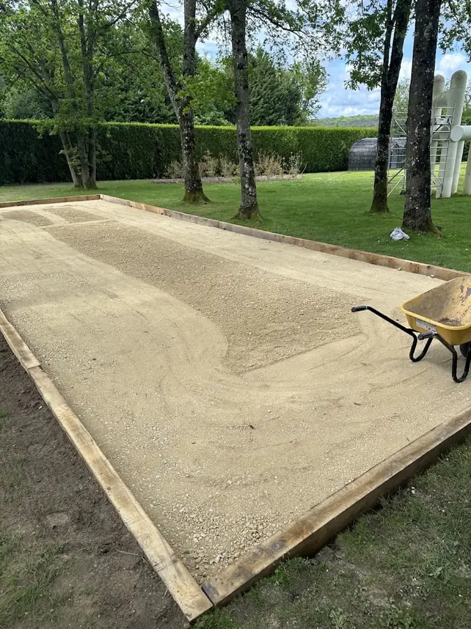 Création d’un terrain de pétanque